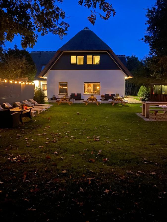데쿠크 The Island Life Texel - Wellness B&B 외부 사진