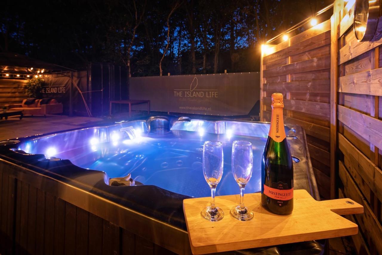 데쿠크 The Island Life Texel - Wellness B&B 외부 사진